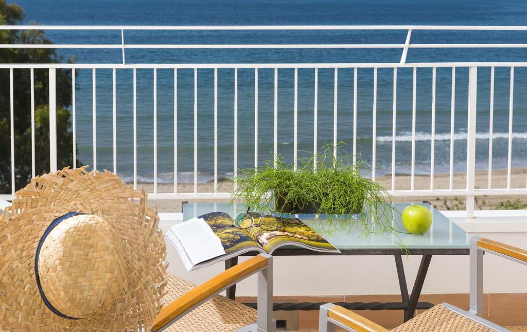 & Terraza 4 Sup Hotel Roses