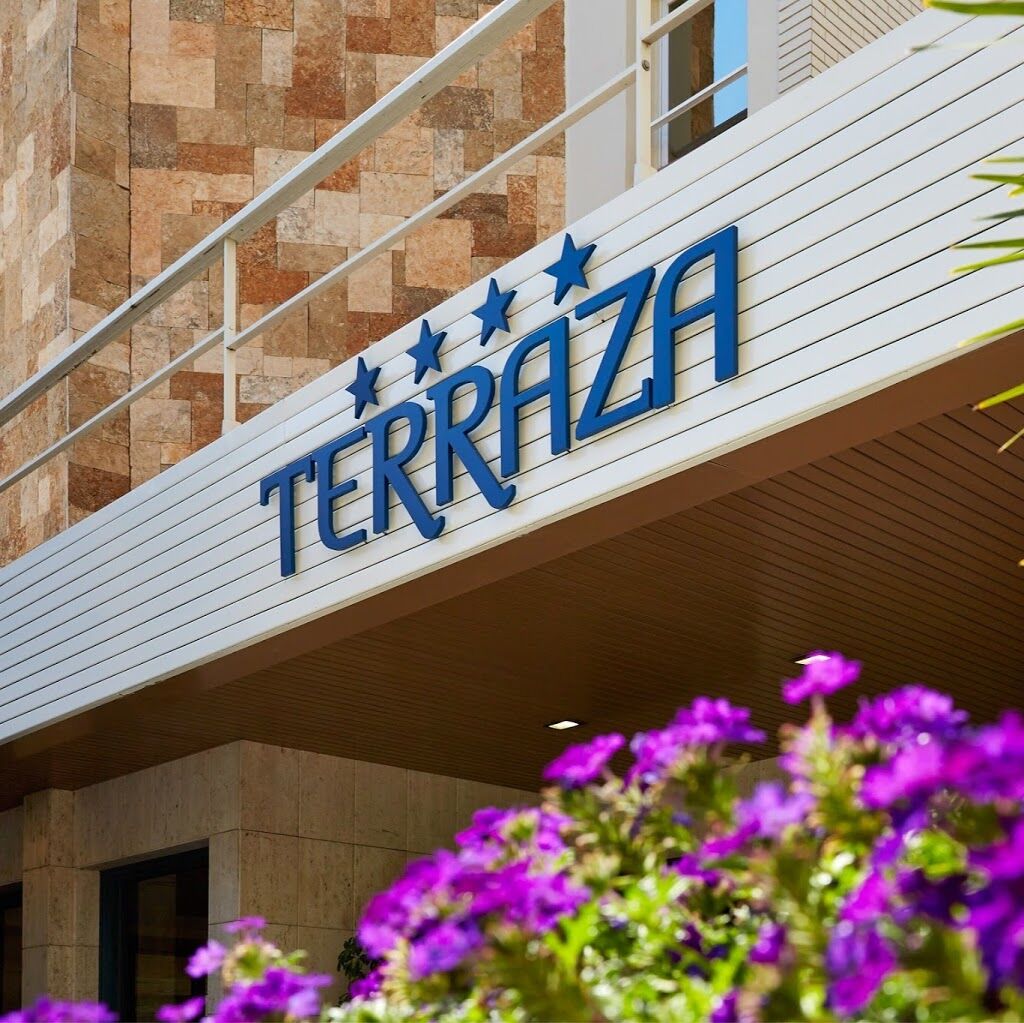 Hotel & Terraza 4 Sup Roses